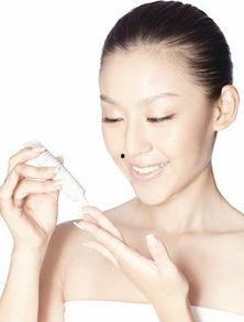 明星最新皮肤爆料,揭秘明星最新皮肤神秘面纱 第3张 明星最新皮肤爆料,揭秘明星最新皮肤神秘面纱 第3张